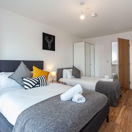 X1 Apartments Salford Quays Exterior photo